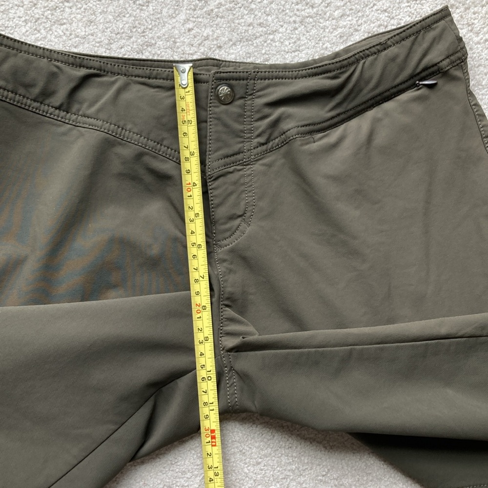 Athleta stretch cargo pants - Picture 10 of 13